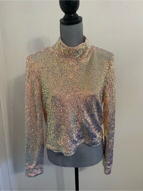 ASTR Iridescent Sequin Long-Sleeve Mock Neck Top. Size Small